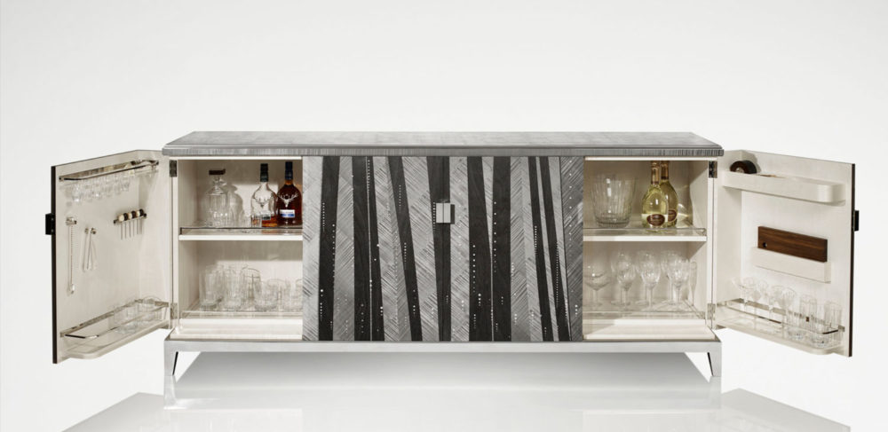The Linley Cocktail Bar exudes sophistication, wit and charm