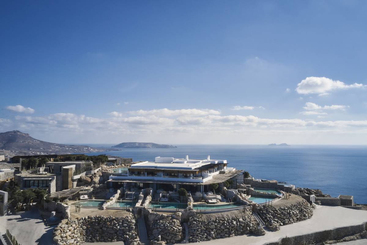 Panoptis Escape is the newest exclusive holiday experience in Elia Beach, Mykonos