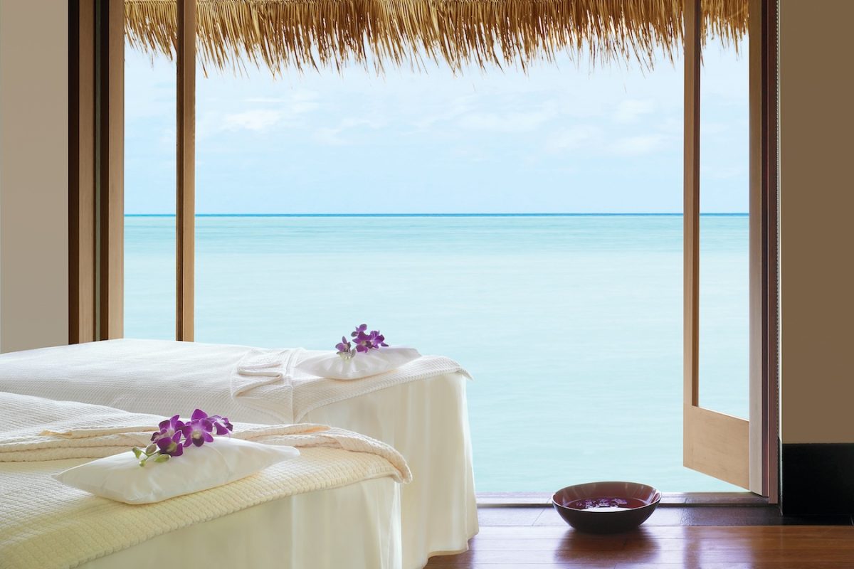 Immerse yourself in an idyllic island getaway at One&Only Reethi Rah